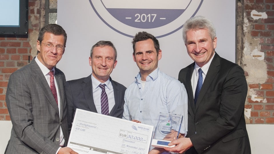 IOX gewinnt Gründerpreis 2017 Foto: MWIDE NRW/Kolja Matzke