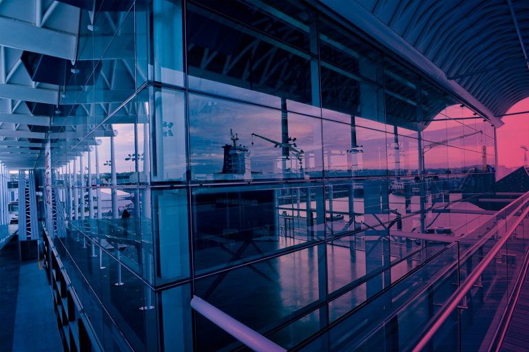 Zum Artikel Retrofit 4.0: Modernes Gebäude in der Industrie